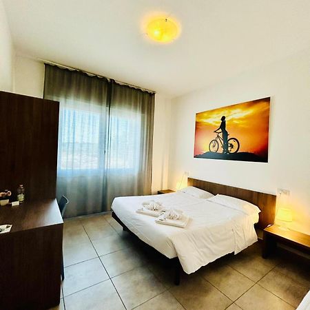 Hotel Bed & Bike Cesena Ngoại thất bức ảnh